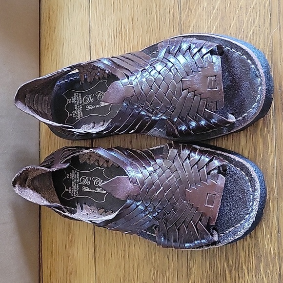 NWOT AUTHENTIC Huarache Pachuco Mexican Sandals - Picture 1 of 4